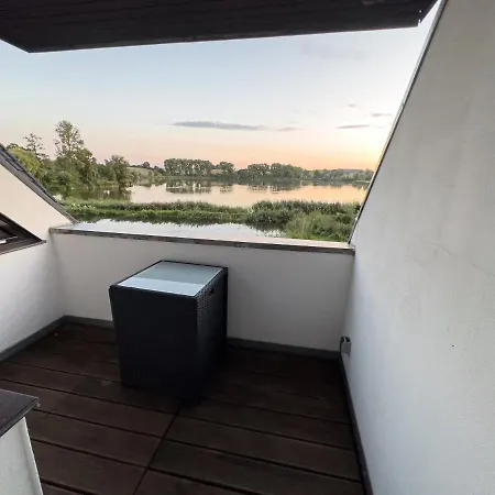 Apartment Am *